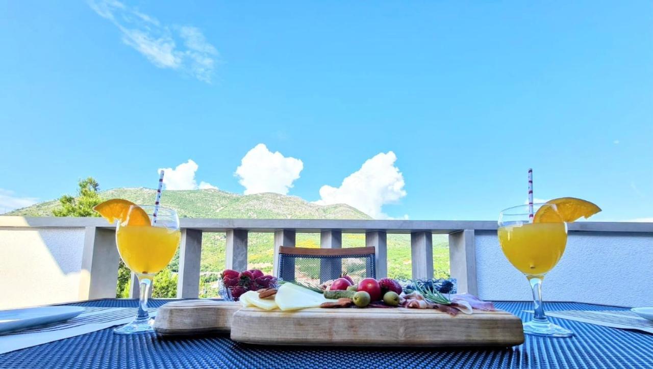 Malibu Apartment